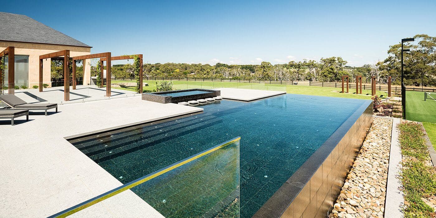 Narre Warren North, A'Beckett road